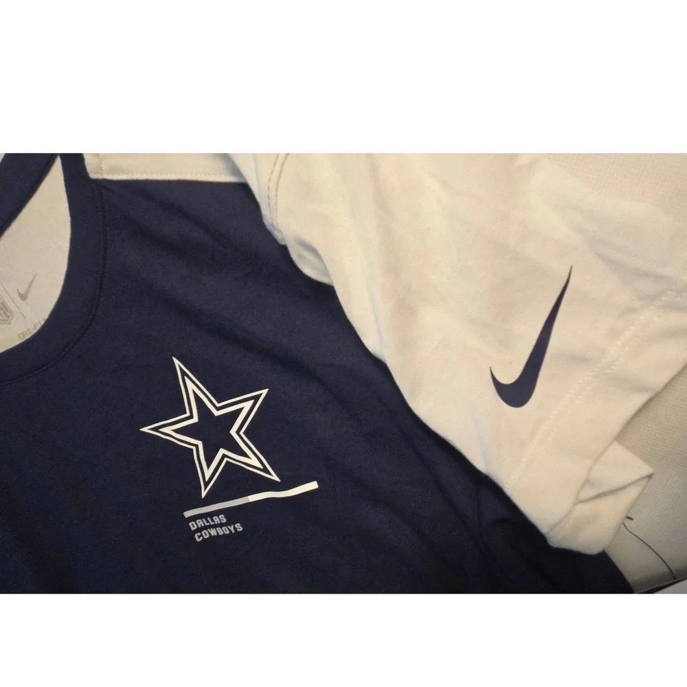 Nike Dallas Cowboys T-Shirt Womens Size M Blue New NFL Dri-FIT Colorblock Star